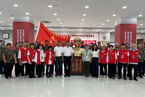 “志愿紅耀八一，情系 *** 可愛的人”——東洲區(qū)章黨街道河東社區(qū)慶八一主題活動